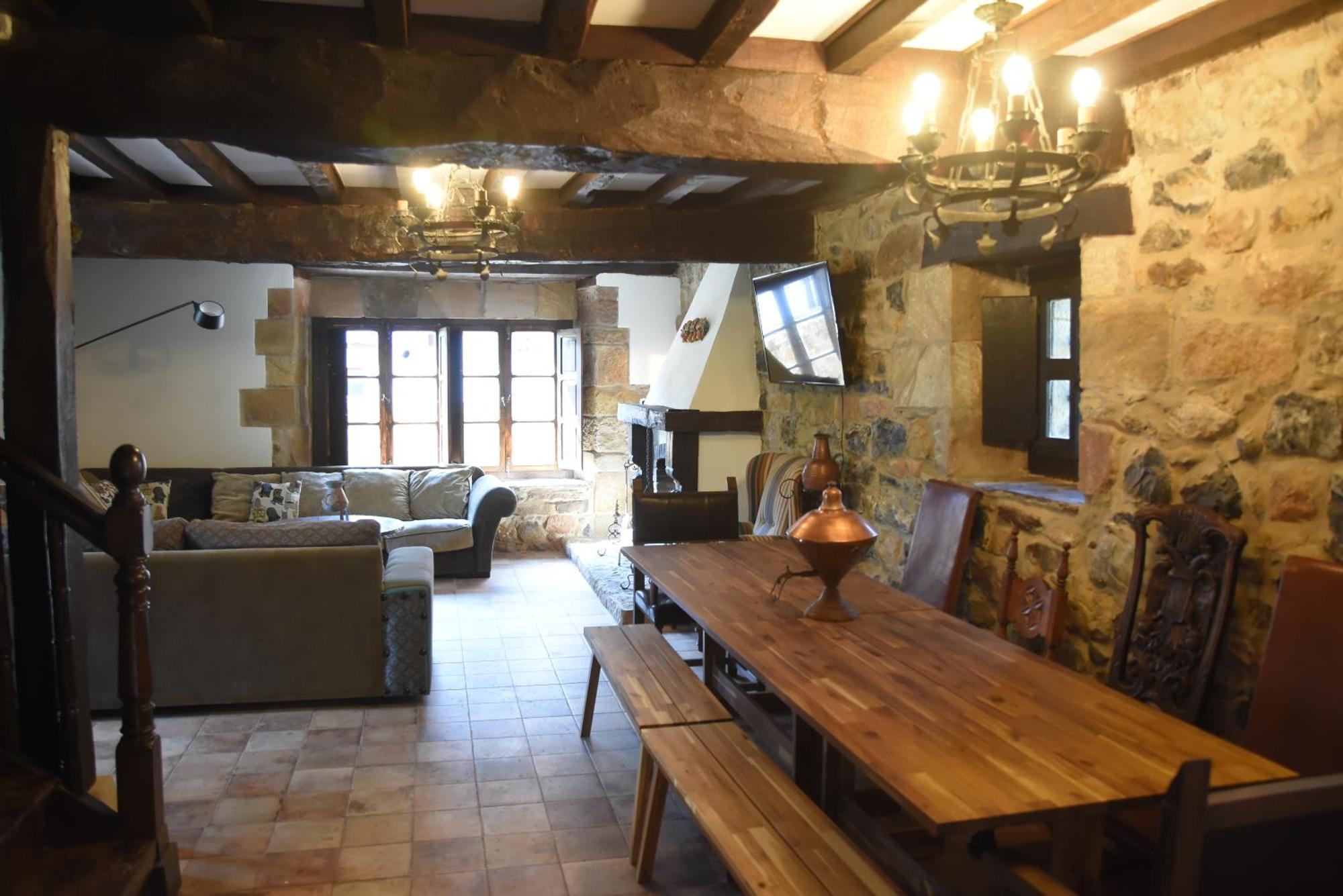 Espectacular Casa Rural En Castaneda Socobio Ngoại thất bức ảnh