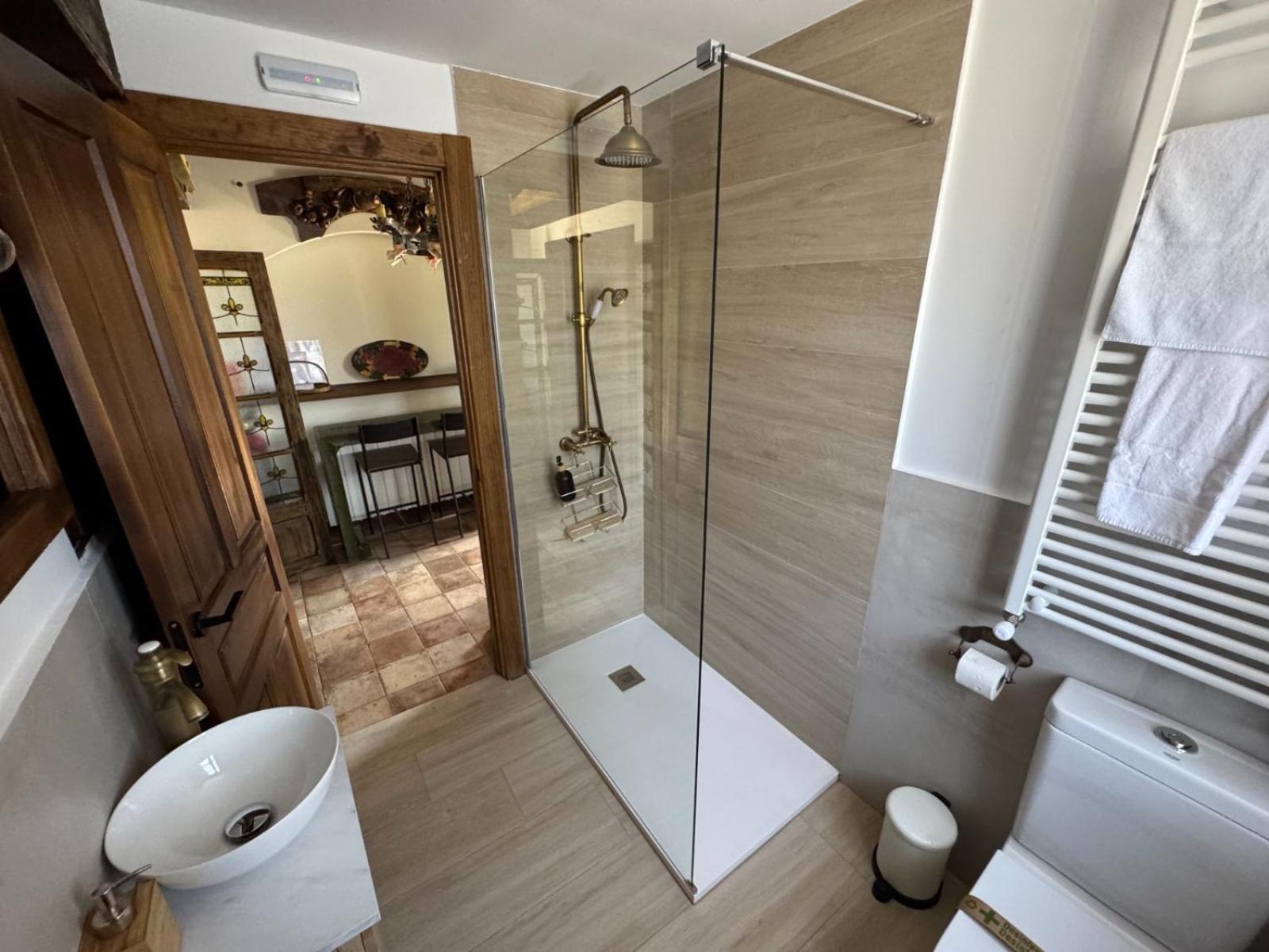 Espectacular Casa Rural En Castaneda Socobio Ngoại thất bức ảnh
