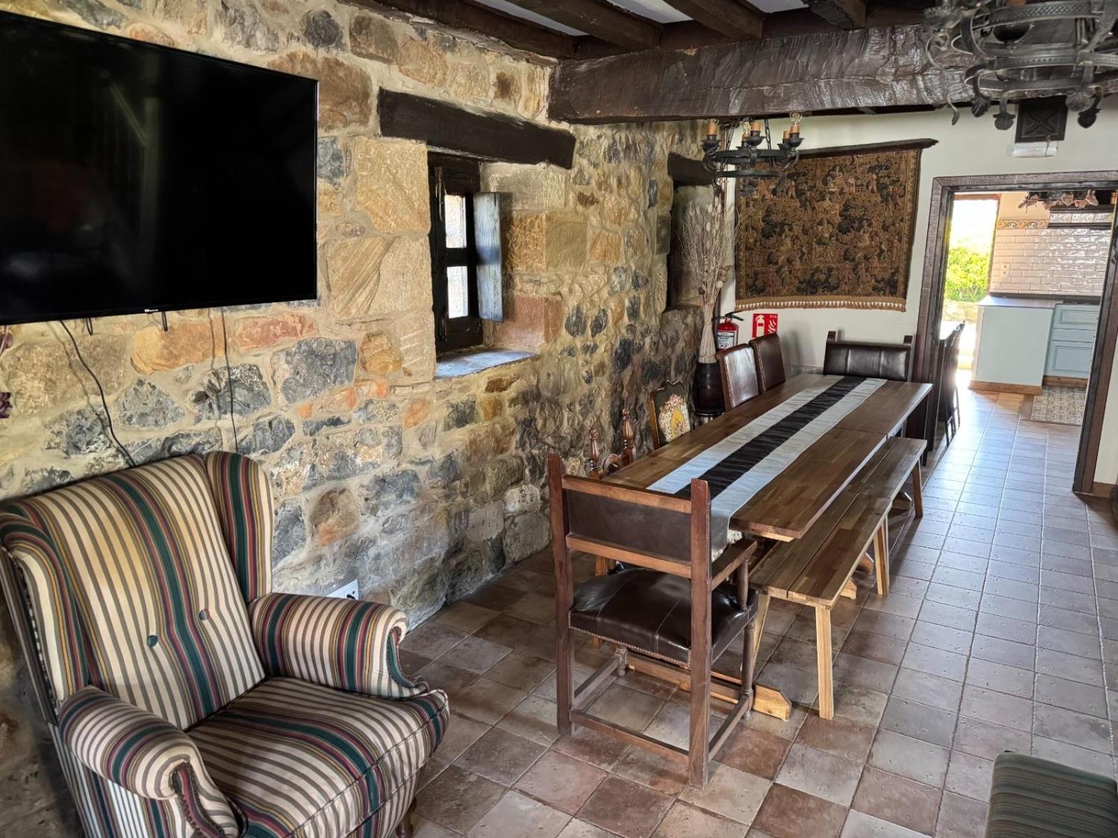 Espectacular Casa Rural En Castaneda Socobio Ngoại thất bức ảnh